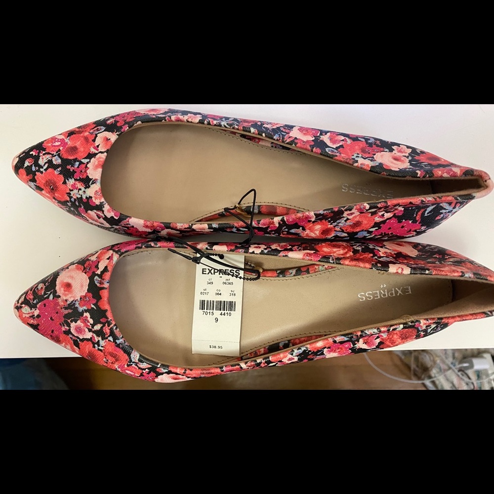 Express Floral Flats
